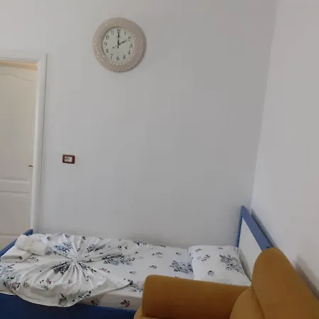 Denis شقة كساميل